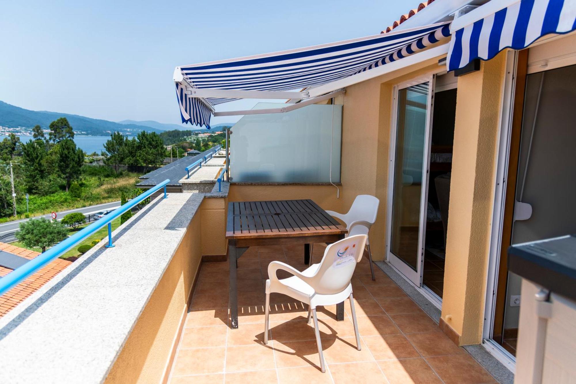 Mirador Da Ria Resort Nautico Portosin Gayanes   エクステリア 写真